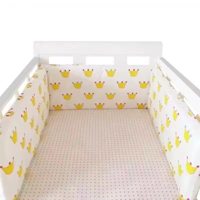 contour-de-lit-couronne-jaune