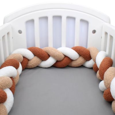 tresse-de-lit-brun-polaire-brun-beige-blanc