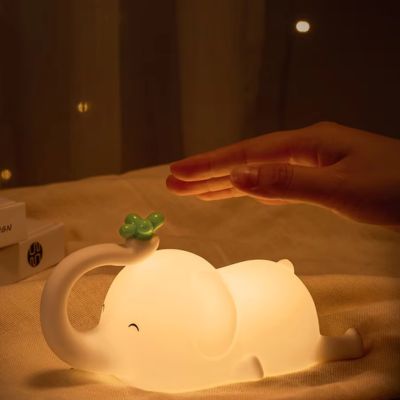 bebe-veilleuse-elephant-decoration