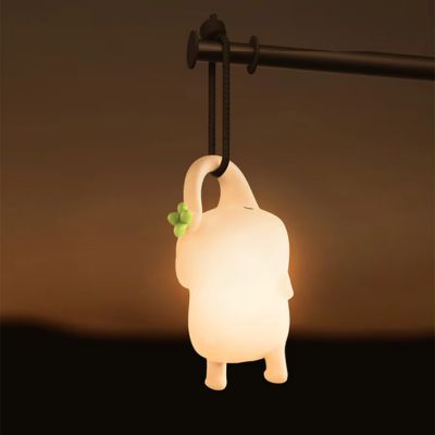 bebe-veilleuse-pendue